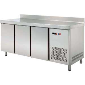 Mesa GN/1 Refrigerada 3 puertas Fondo 700 de 1792 x700 x850h mm CORDOBA TRCH-180